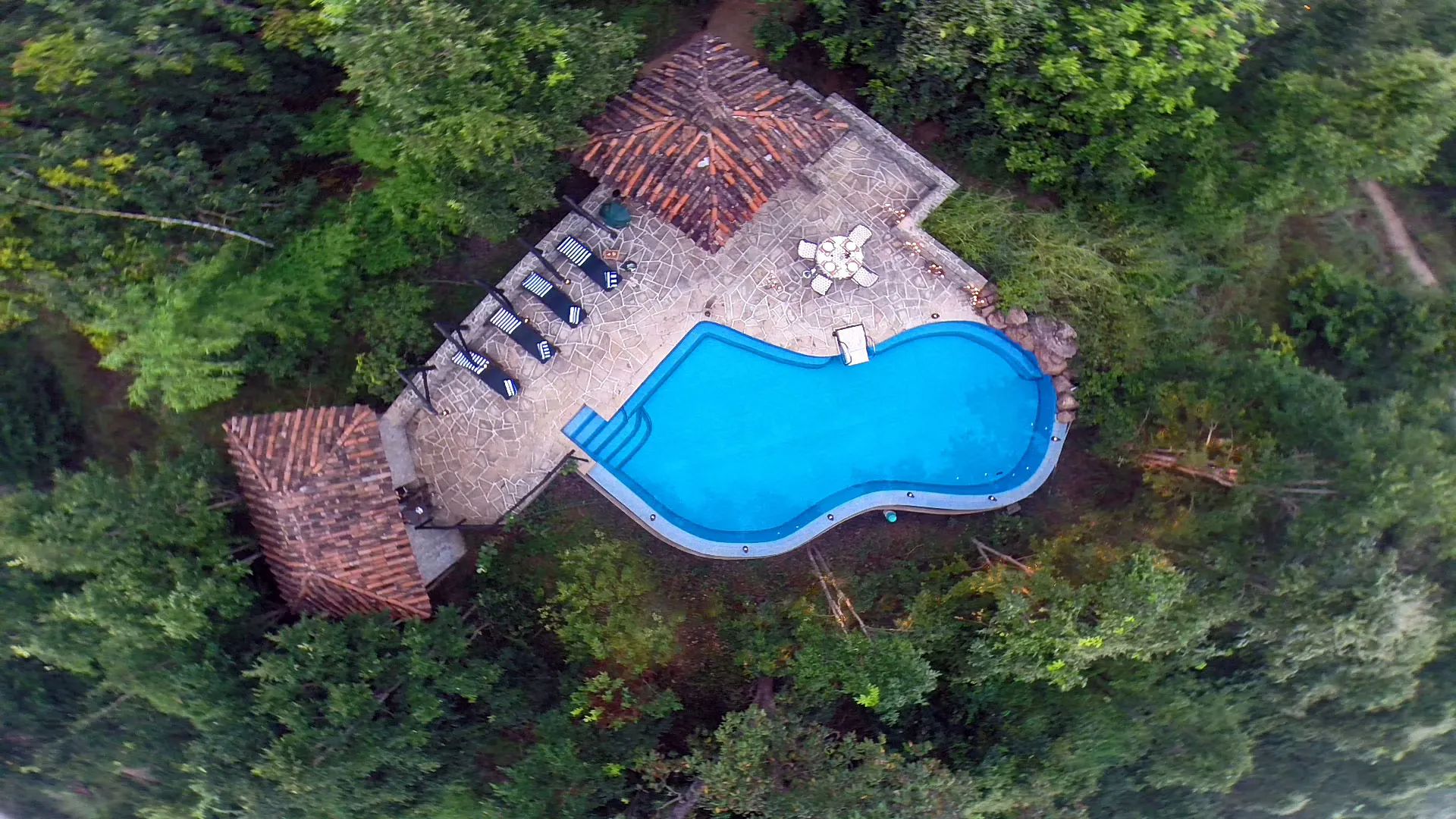 Kanha Earth Lodge view 3